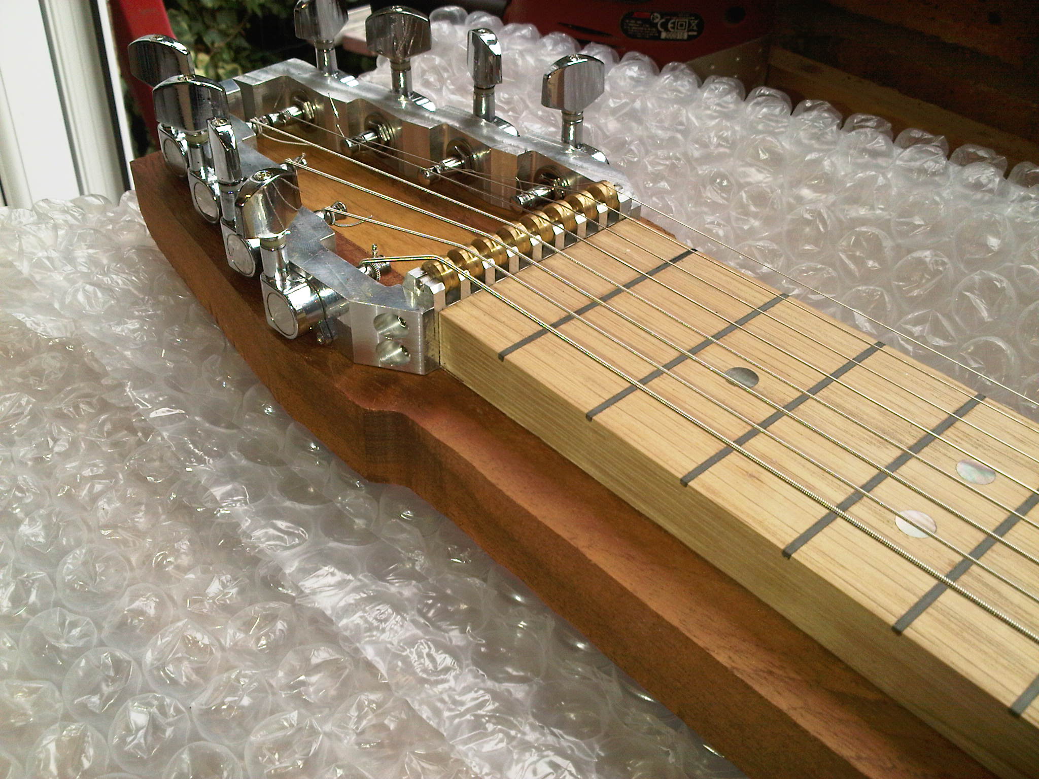 Lap-Steel-20150904-2.jpg