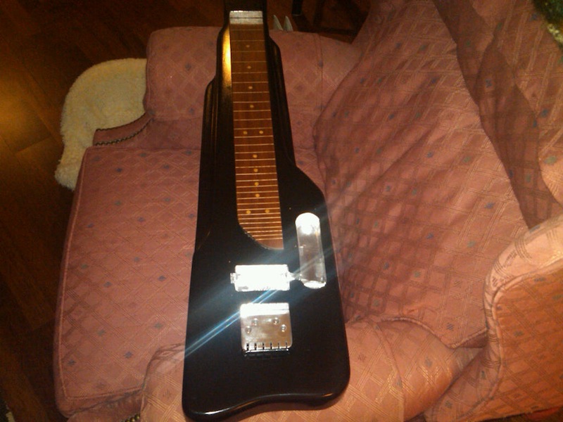 Painted, Fretboard attached, shielding installed